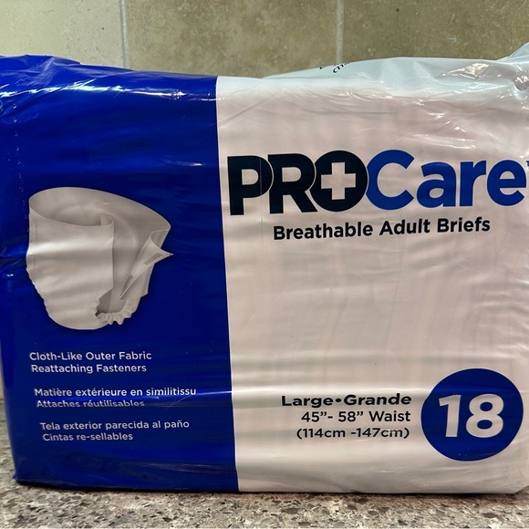 New Procare breathable adult briefs 18 pack - Picture 1 of 3